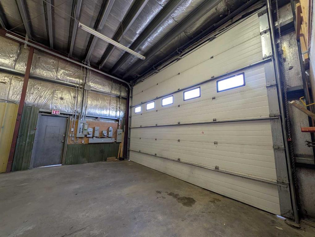 #A40 1177 Factory Street SE
