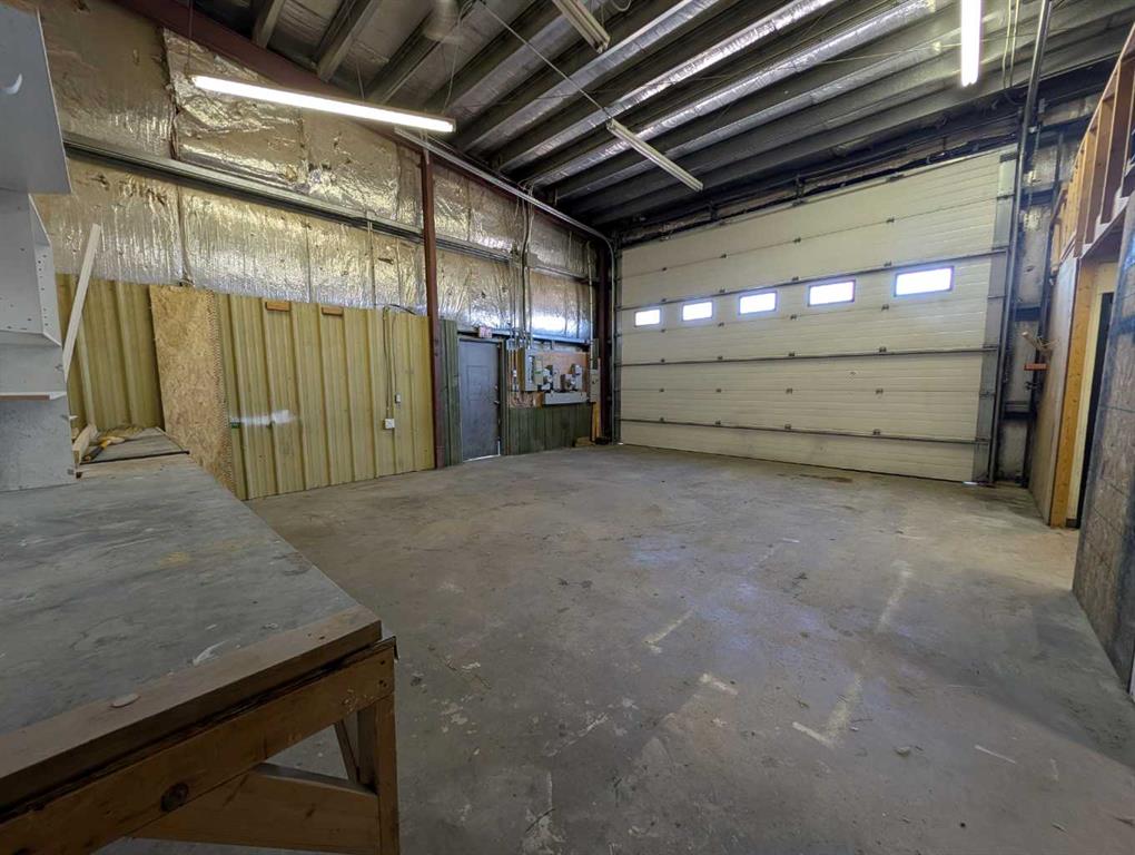 #A40 1177 Factory Street SE