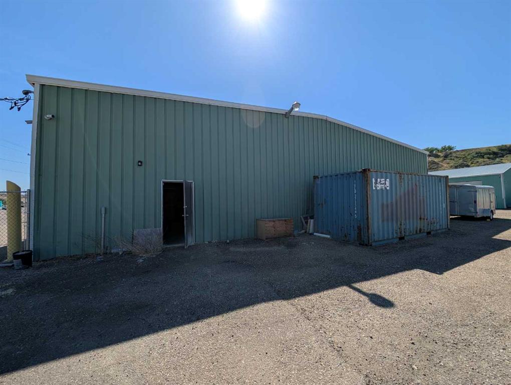 #A40 1177 Factory Street SE