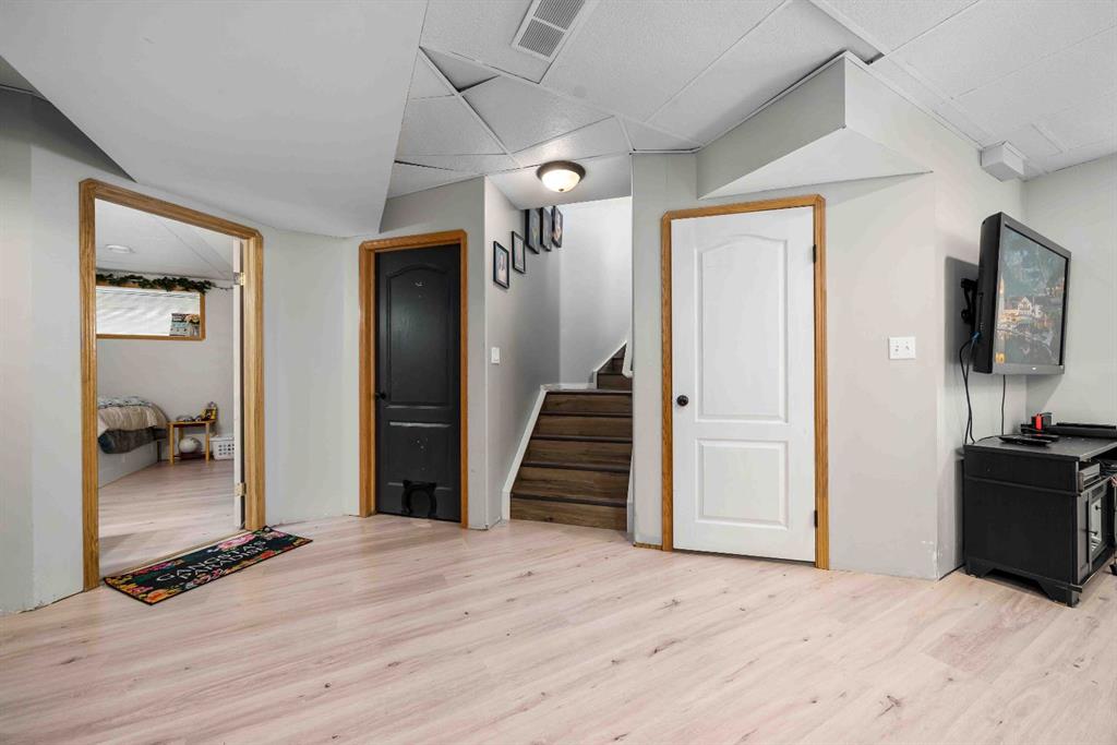 111 Stratton Road SE