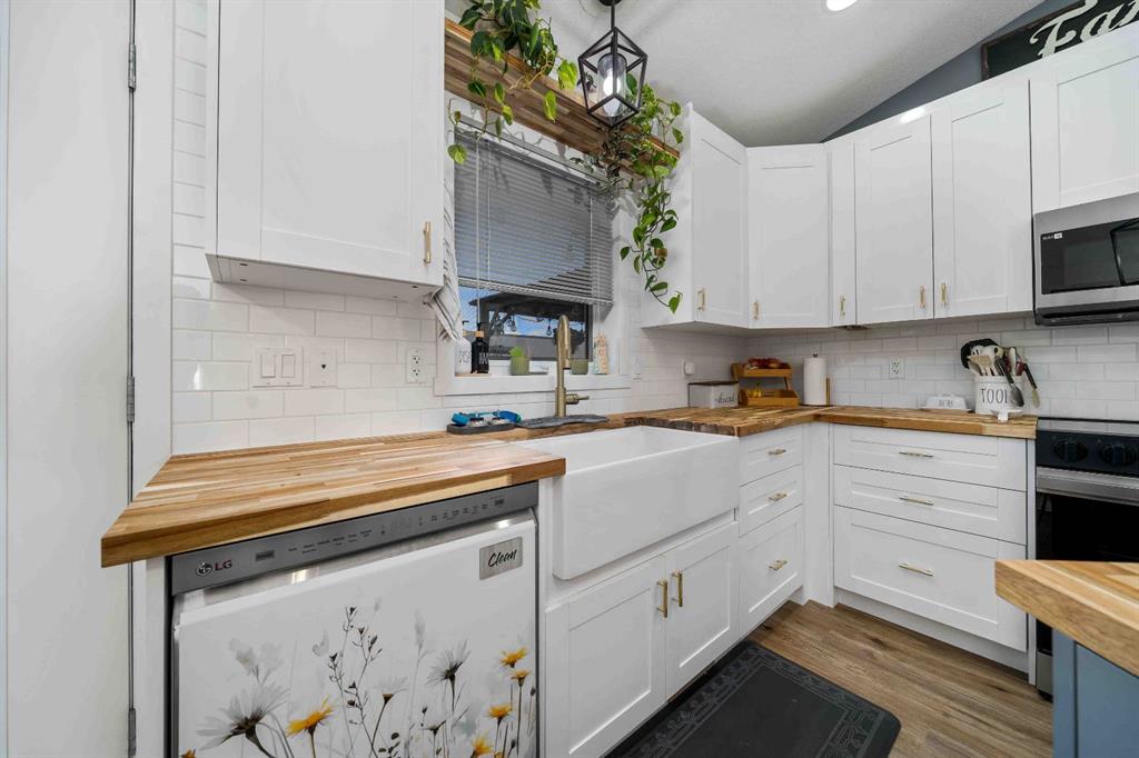 111 Stratton Road SE