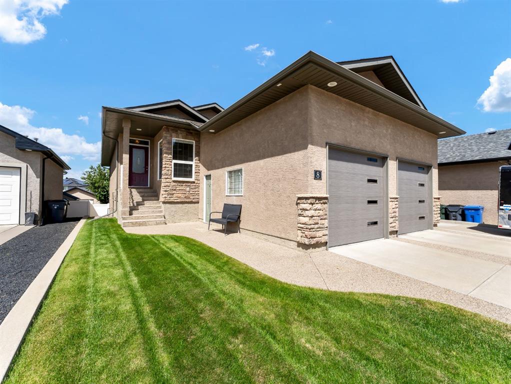 8 Sundance Close SW, Medicine Hat