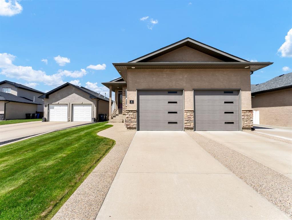 8 Sundance Close SW