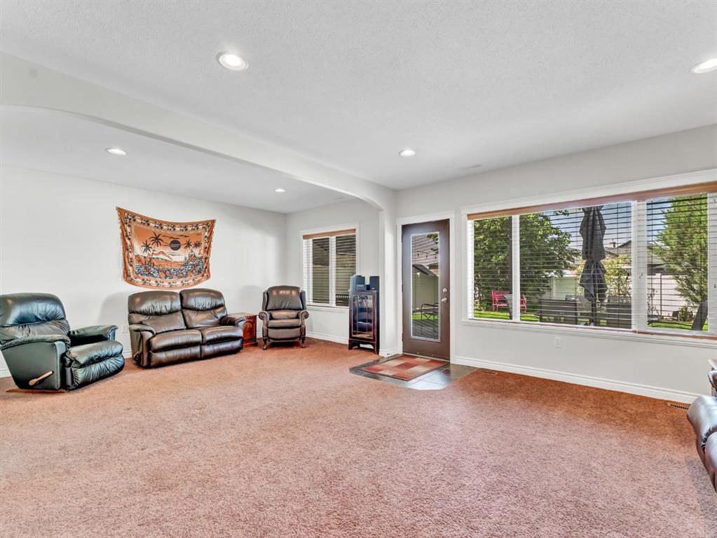 8 Sundance Close SW