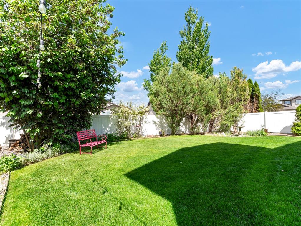 8 Sundance Close SW