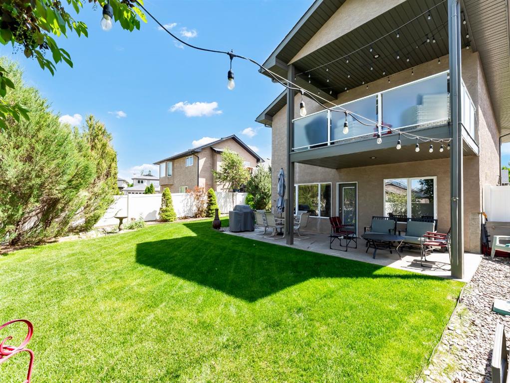 8 Sundance Close SW