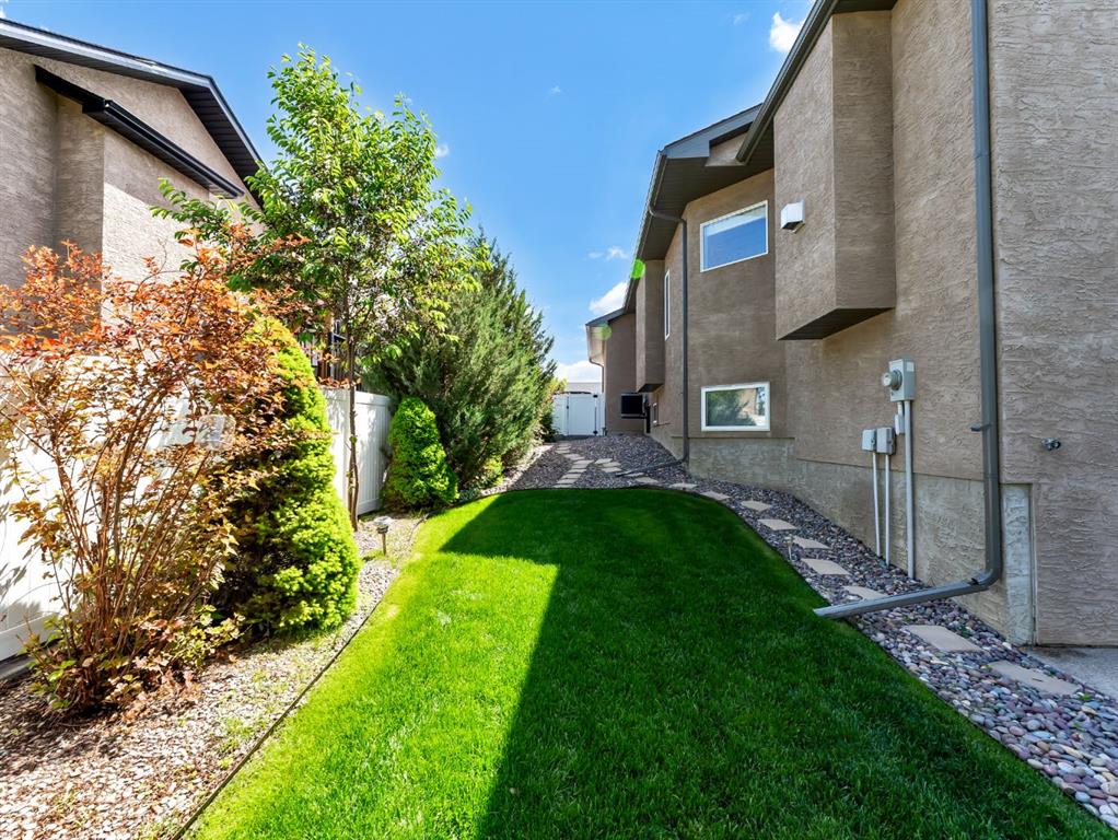 8 Sundance Close SW