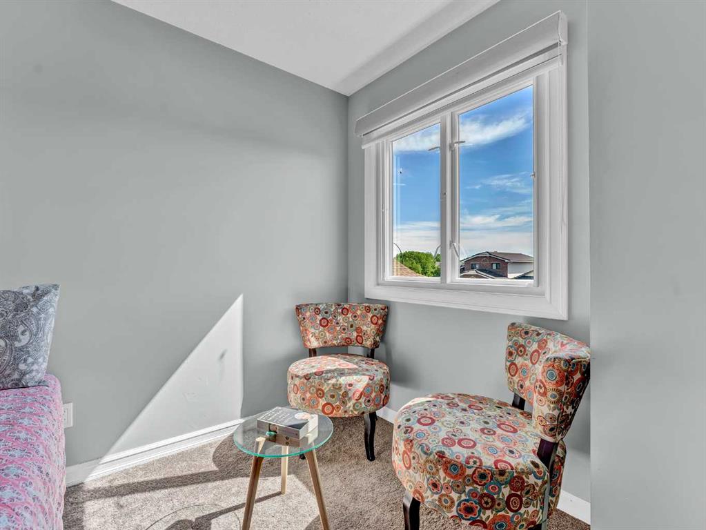 12 Turner Close SE
