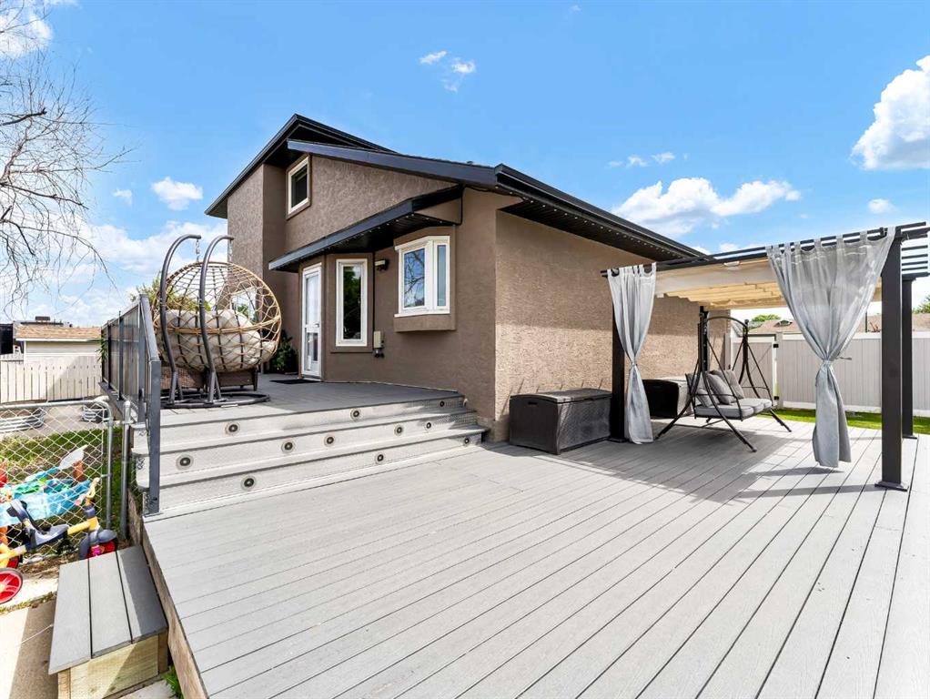 12 Turner Close SE