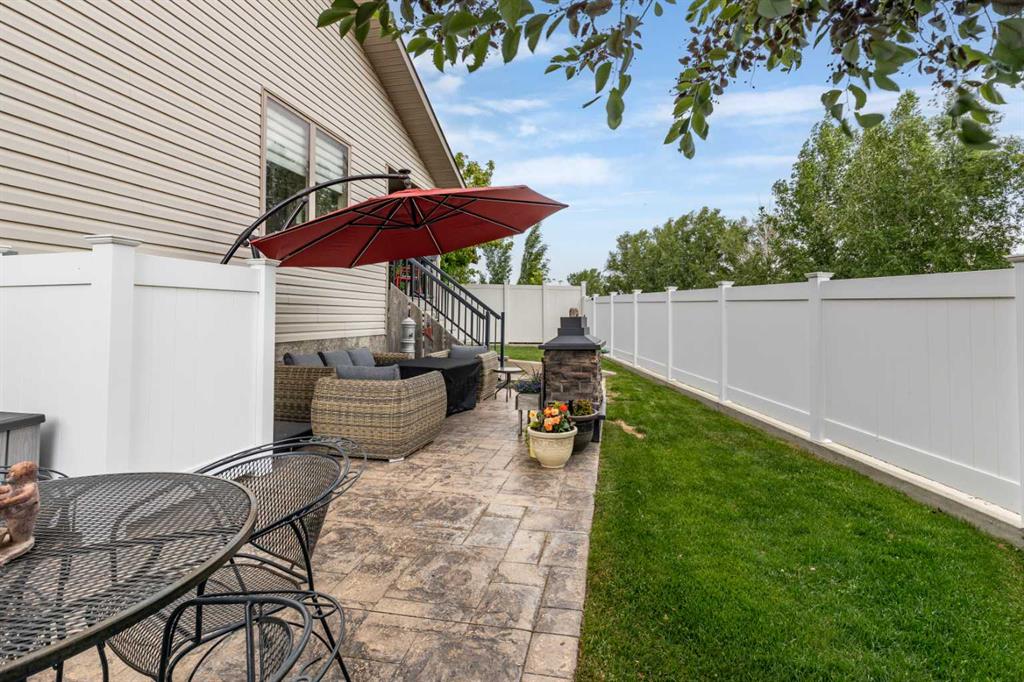 41 Hamptons Close SE