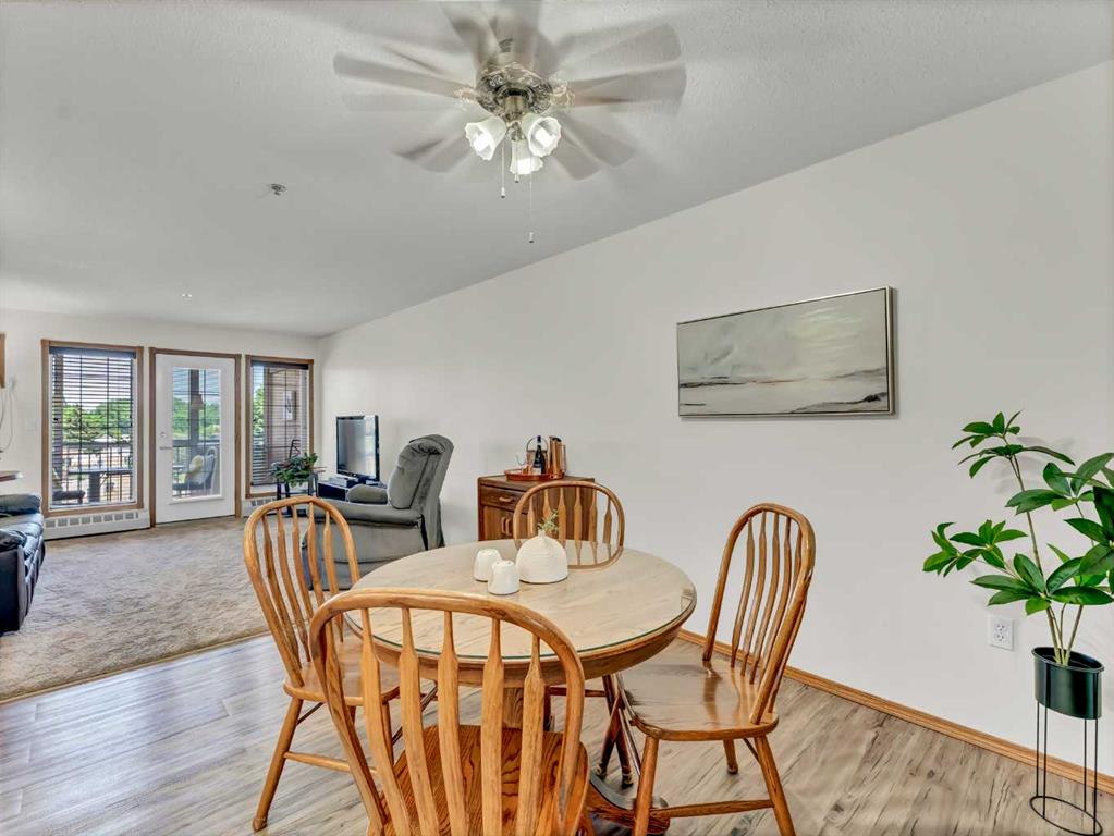 #320 22 Park Meadows Drive SE