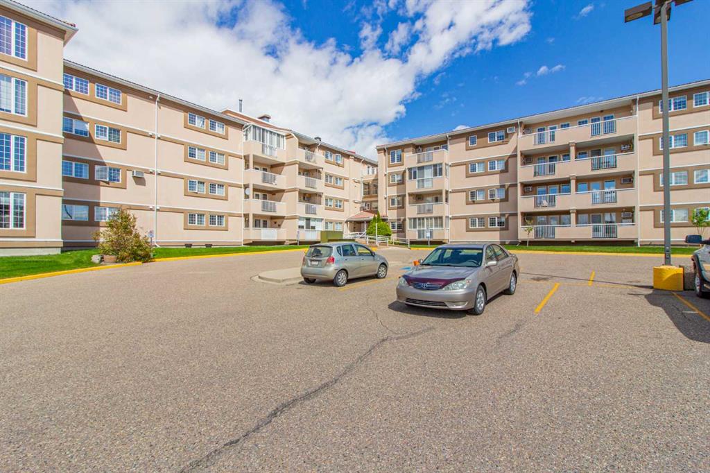 #320 22 Park Meadows Drive SE