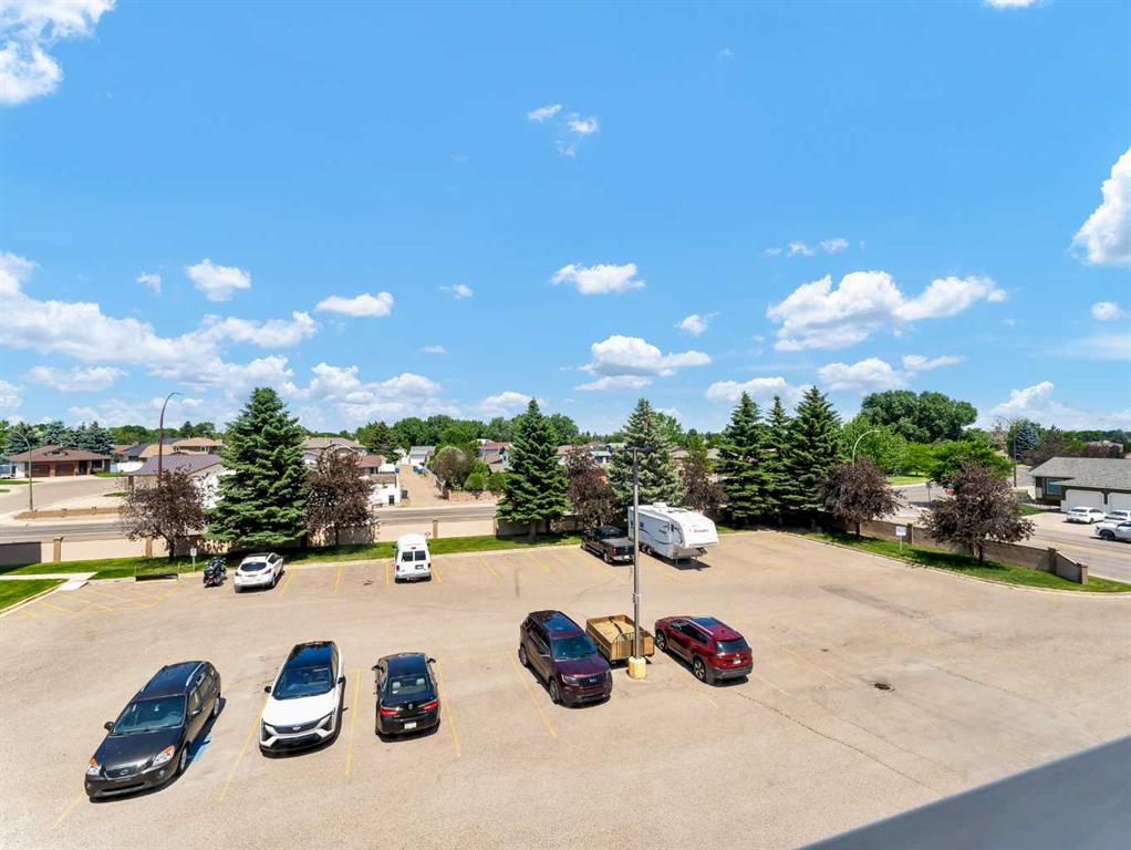 #320 22 Park Meadows Drive SE
