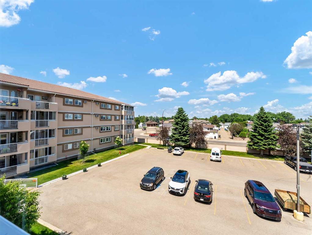 #320 22 Park Meadows Drive SE