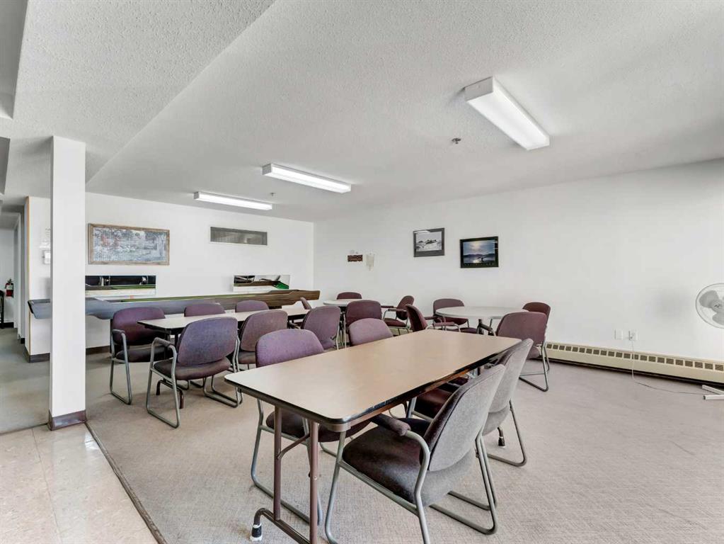 #320 22 Park Meadows Drive SE