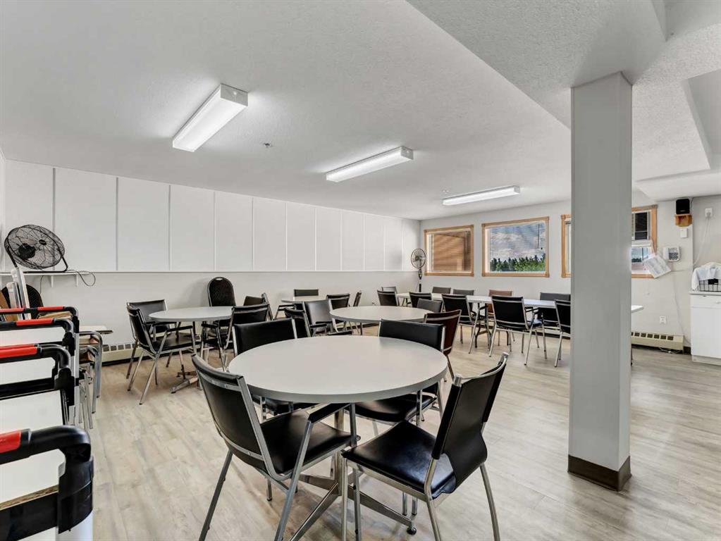 #320 22 Park Meadows Drive SE