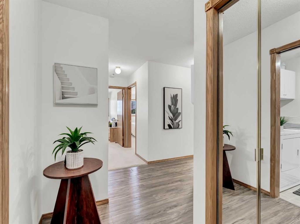 #320 22 Park Meadows Drive SE