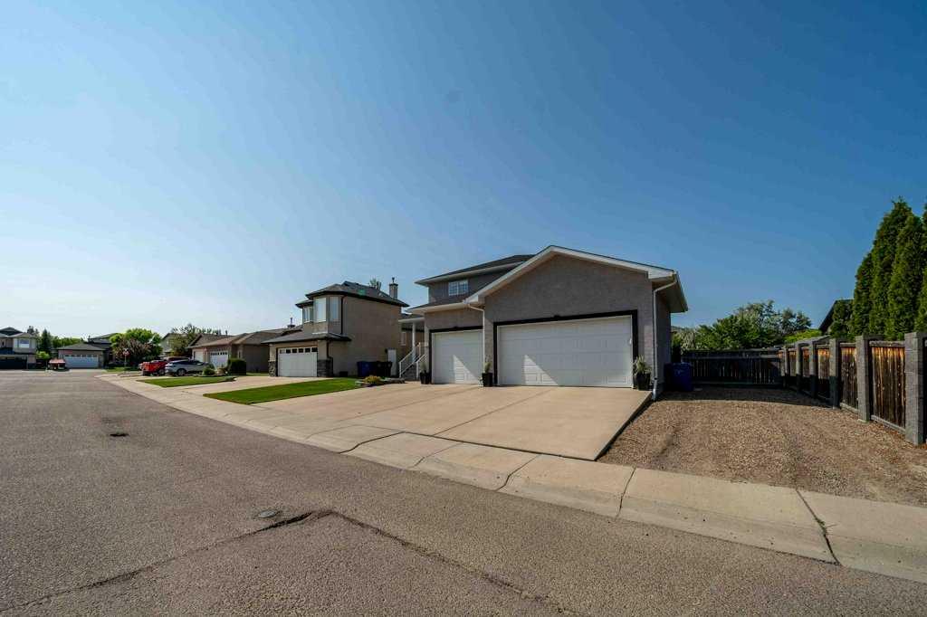 17 Sundance Road SW