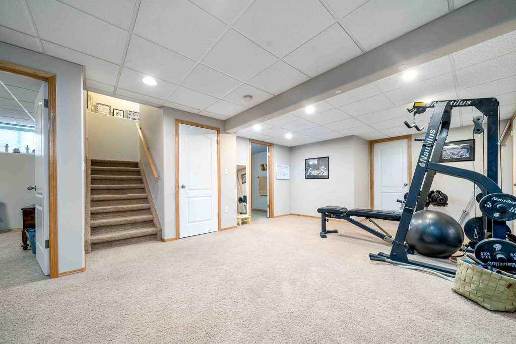 17 Sundance Road SW