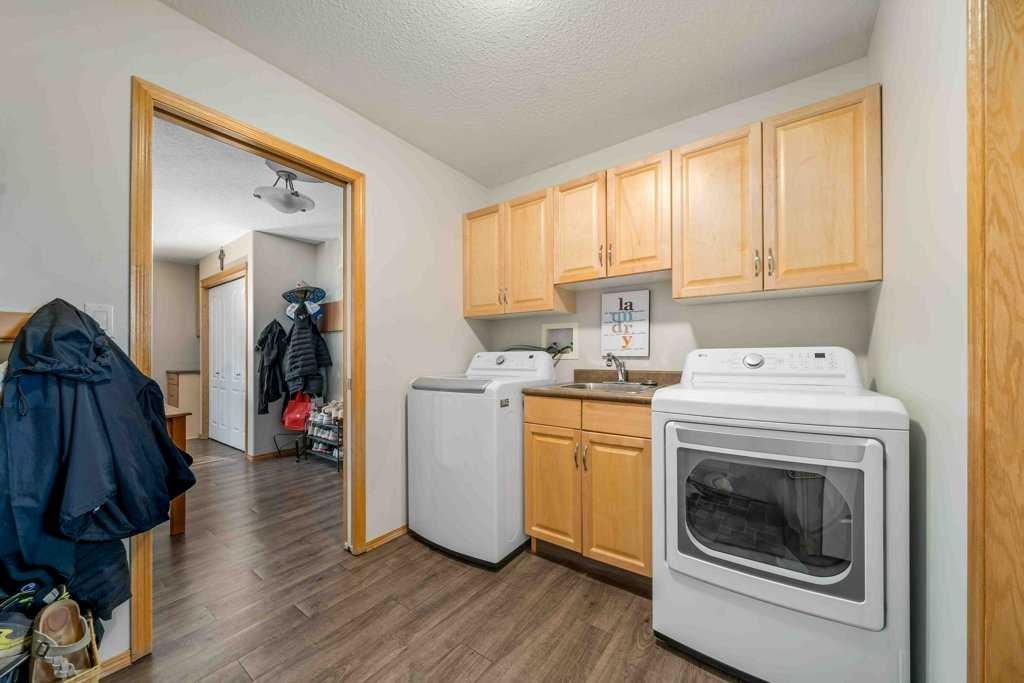 17 Sundance Road SW