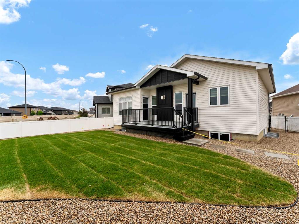 32 Somerside Way SE