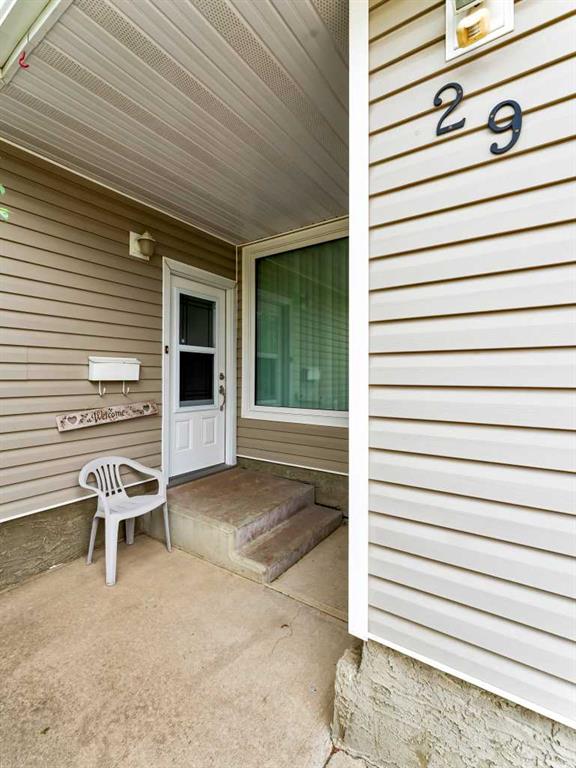 29 Cunliffe Crescent SE