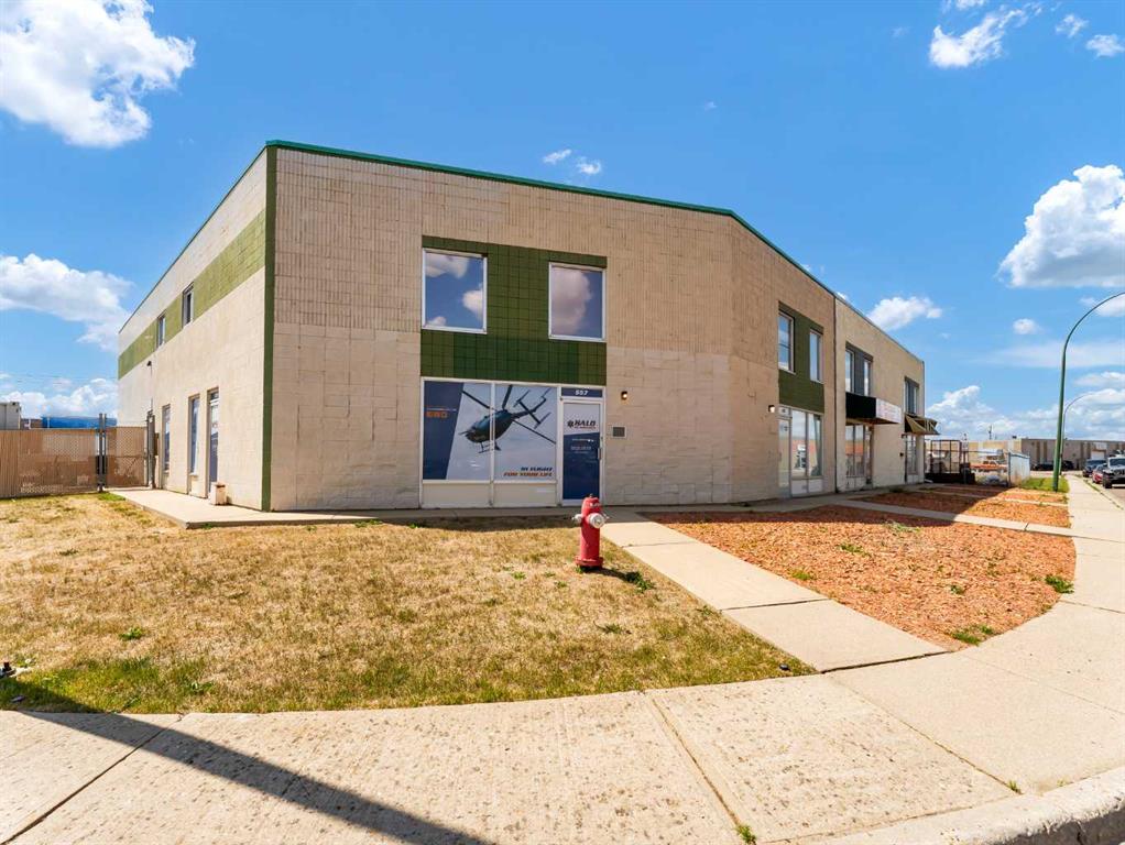 557 18 Street SW, Medicine Hat