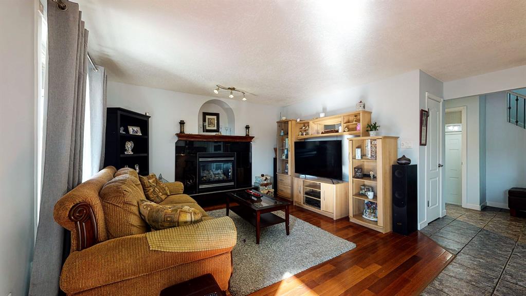91 Sunset Road SW