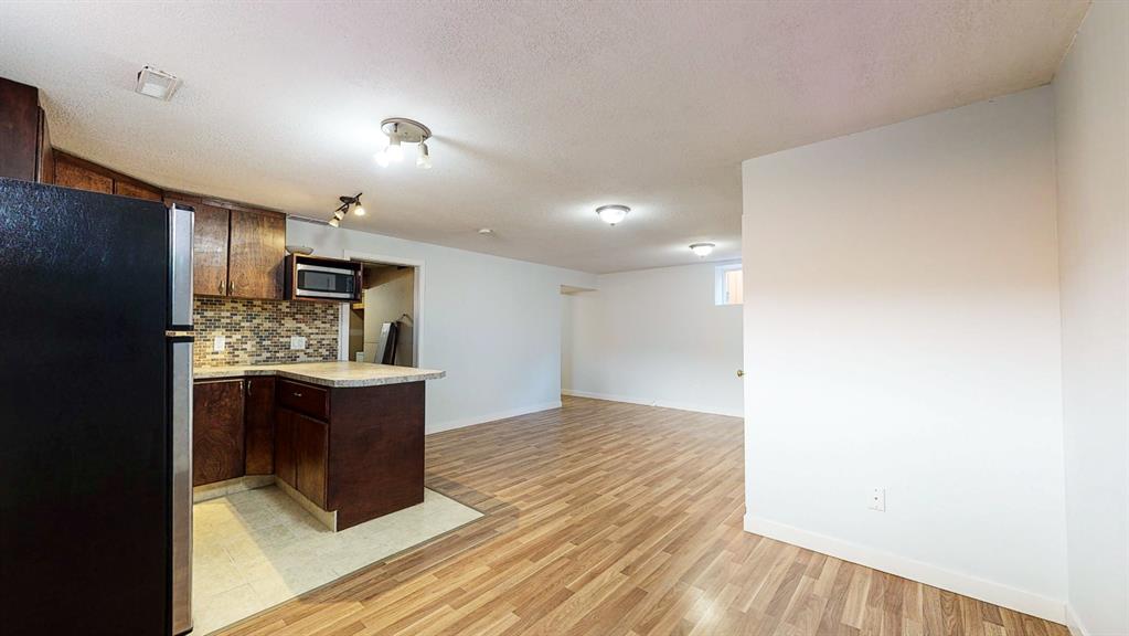 91 Sunset Road SW