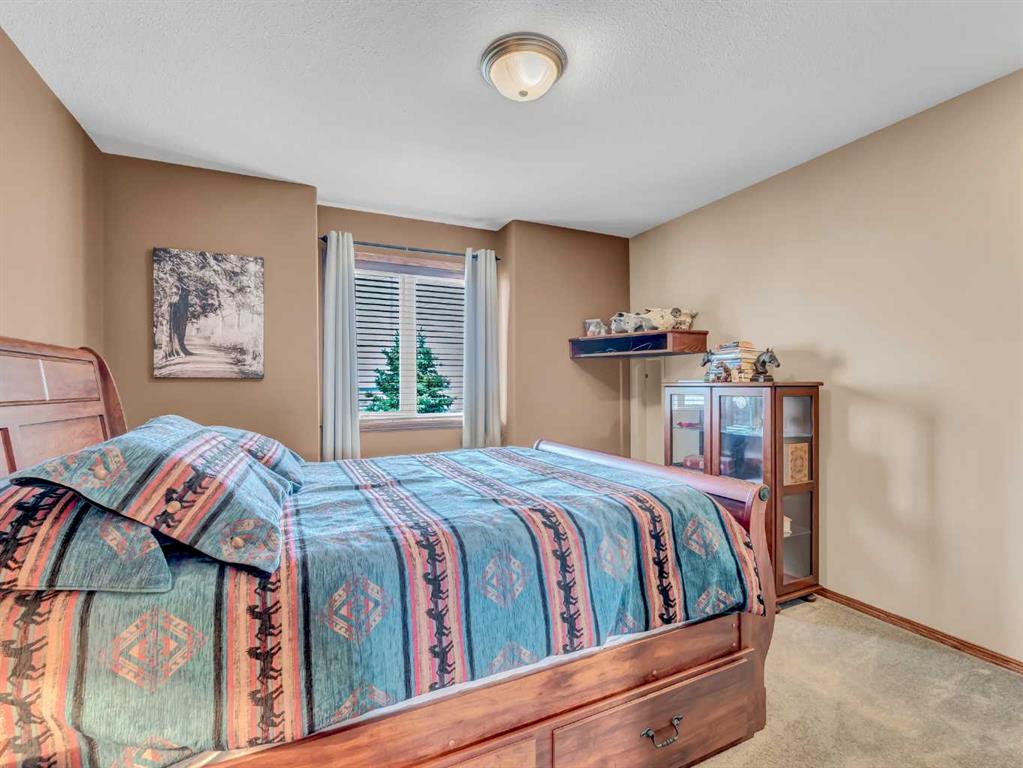 12026 Range Road 74  