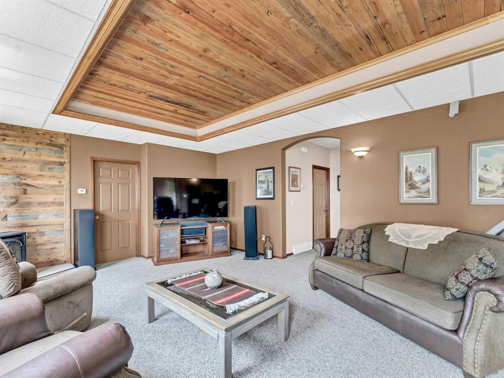 12026 Range Road 74  