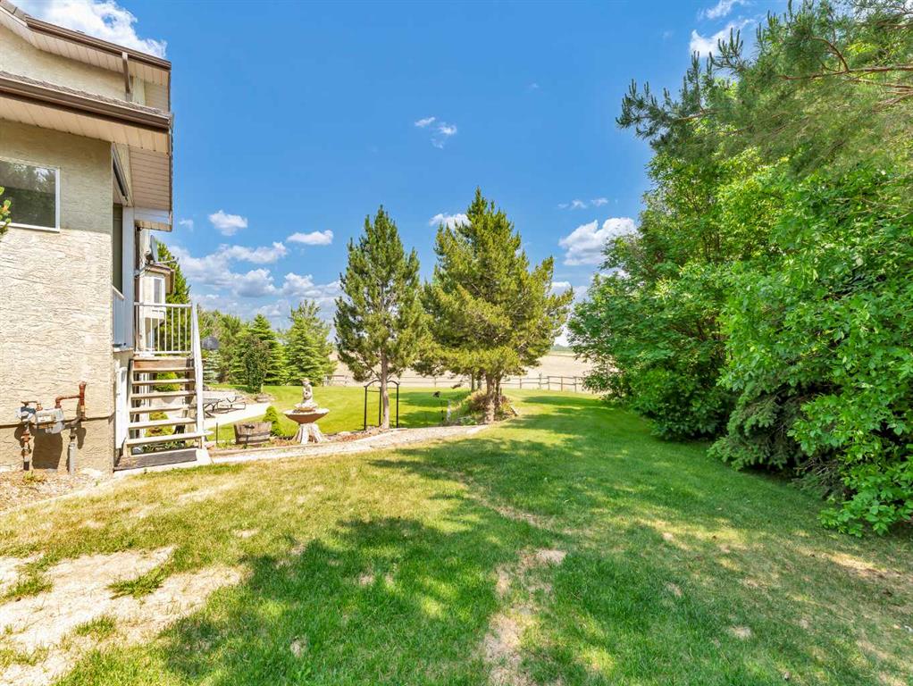 12026 Range Road 74  