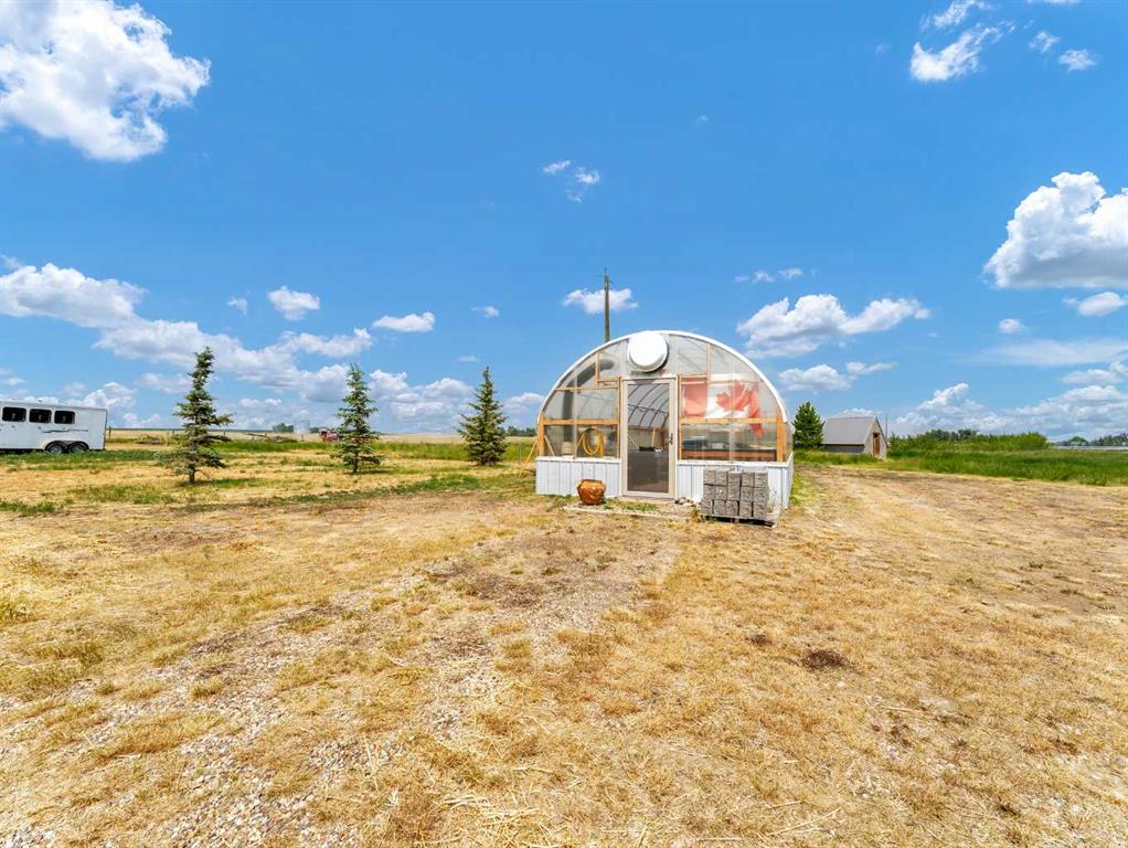 12026 Range Road 74  