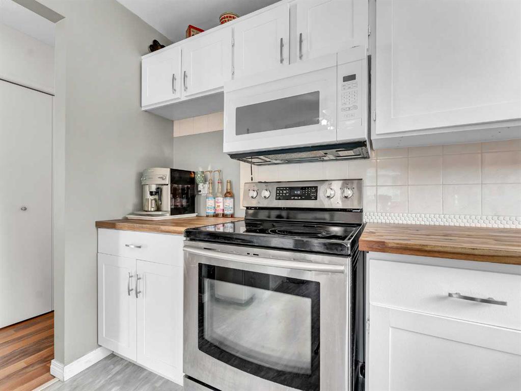 52 Cypress Way SE