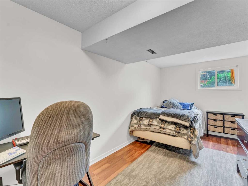 52 Cypress Way SE