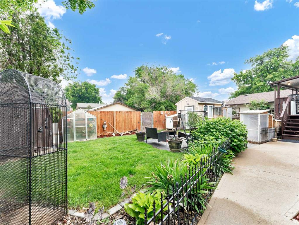 52 Cypress Way SE