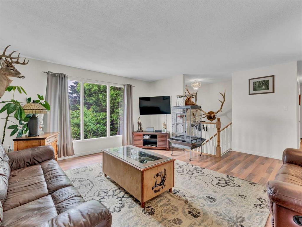 52 Cypress Way SE