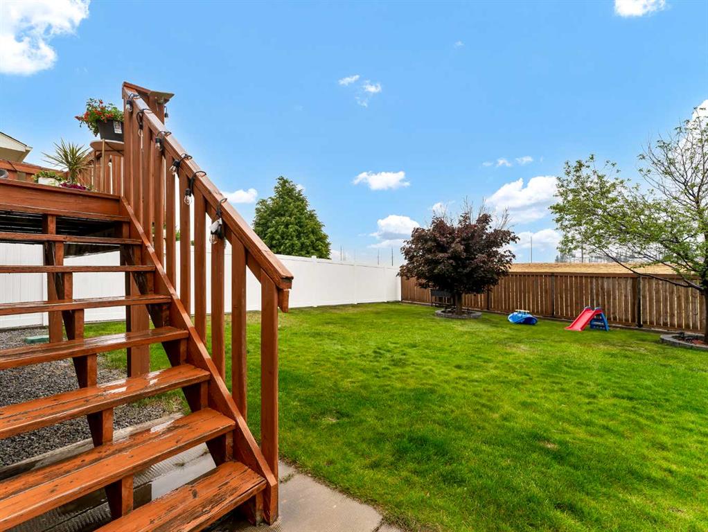 168 Hunt Crescent NE