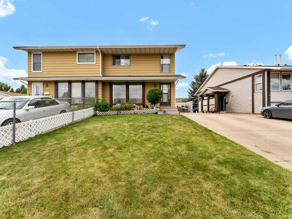 219 Ross Glen Drive SE