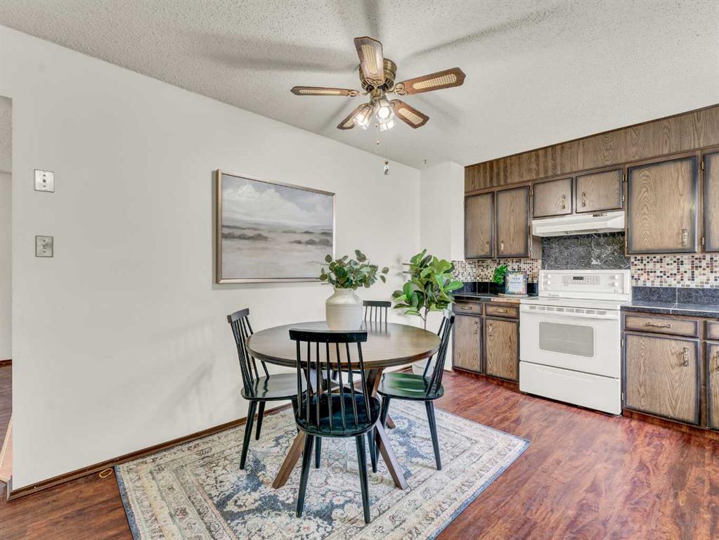 219 Ross Glen Drive SE
