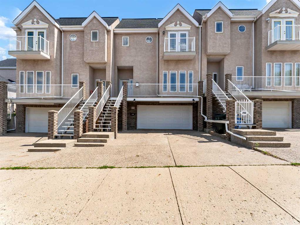 257 2 Street SE, Medicine Hat