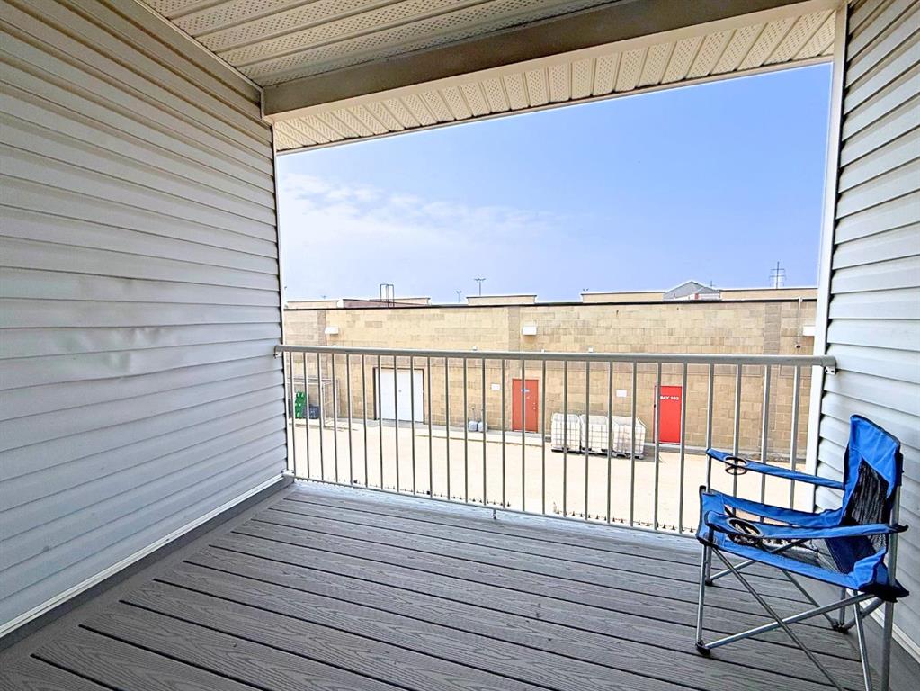 306 Northlands Pointe NE