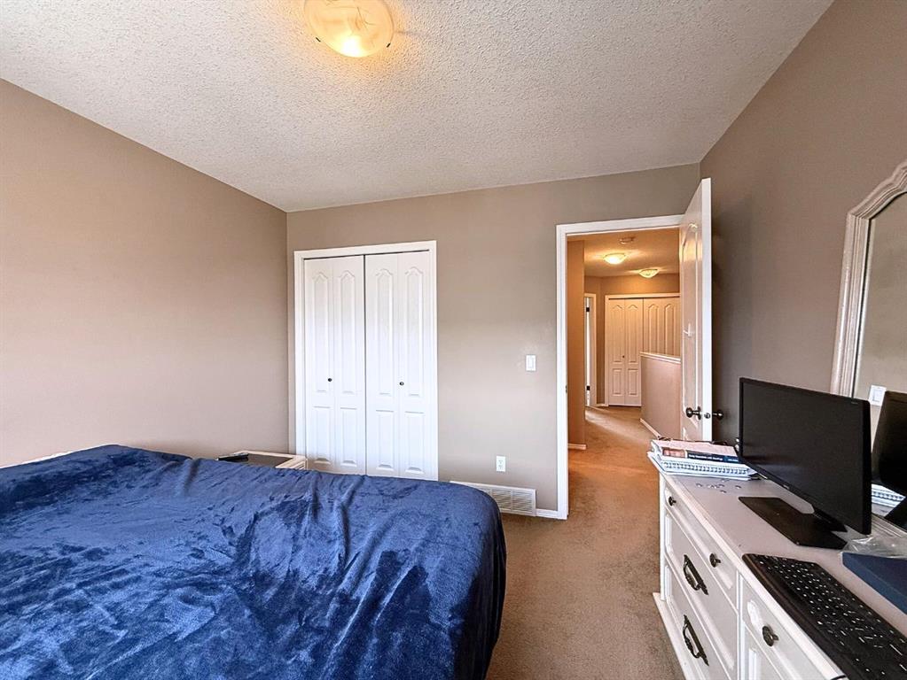 306 Northlands Pointe NE