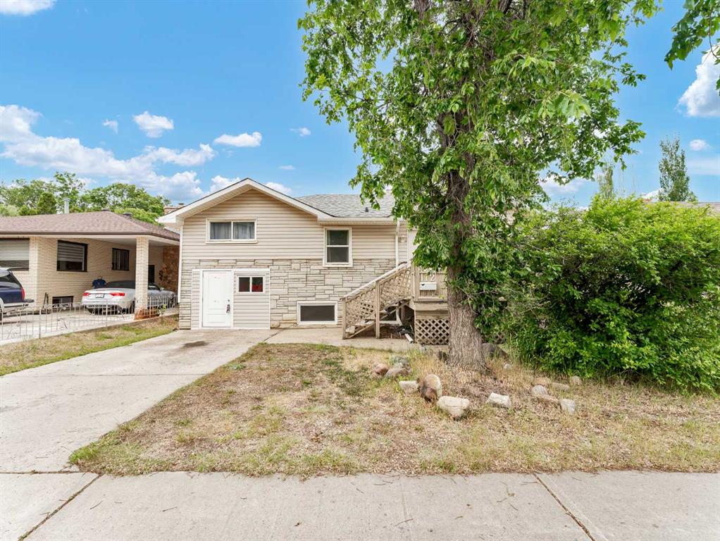 112 8 Street SW