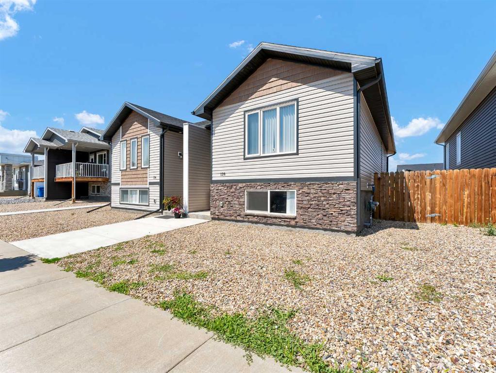 128 Somerside Road SE, Medicine Hat