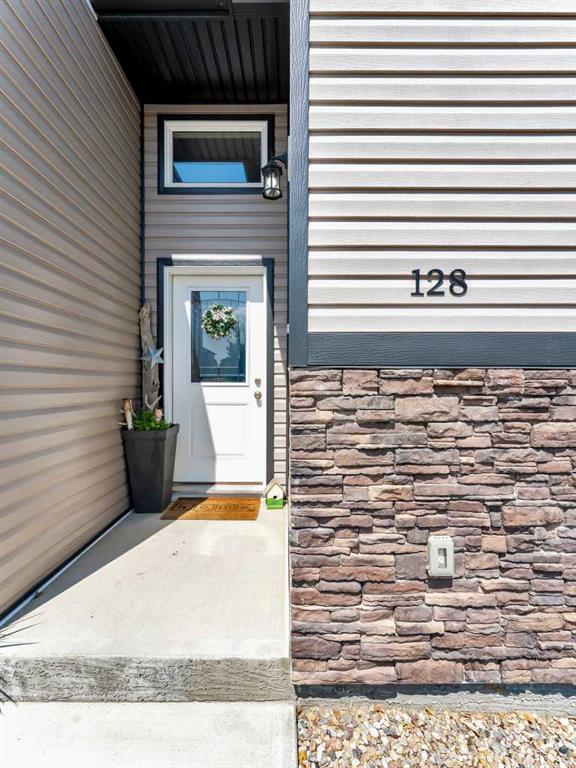 128 Somerside Road SE