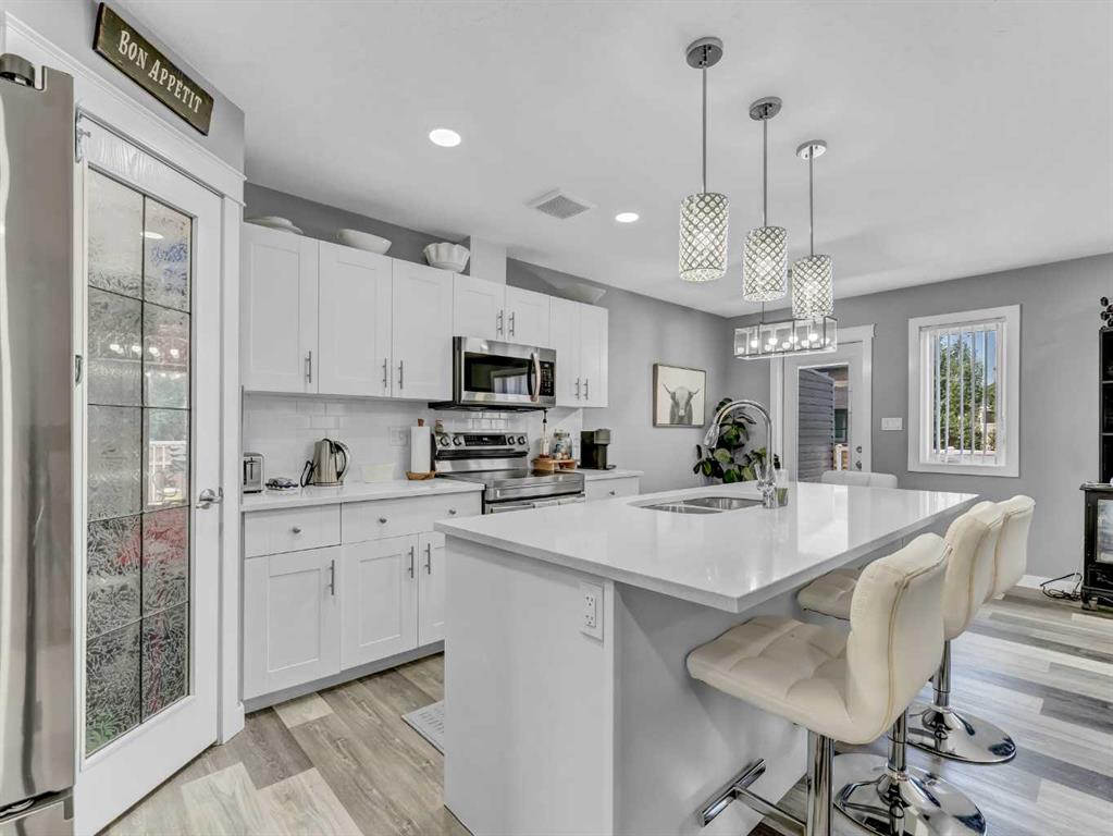 128 Somerside Road SE