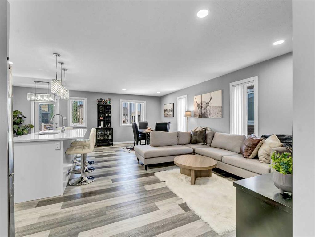 128 Somerside Road SE
