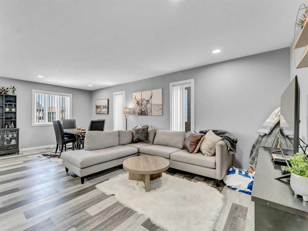128 Somerside Road SE