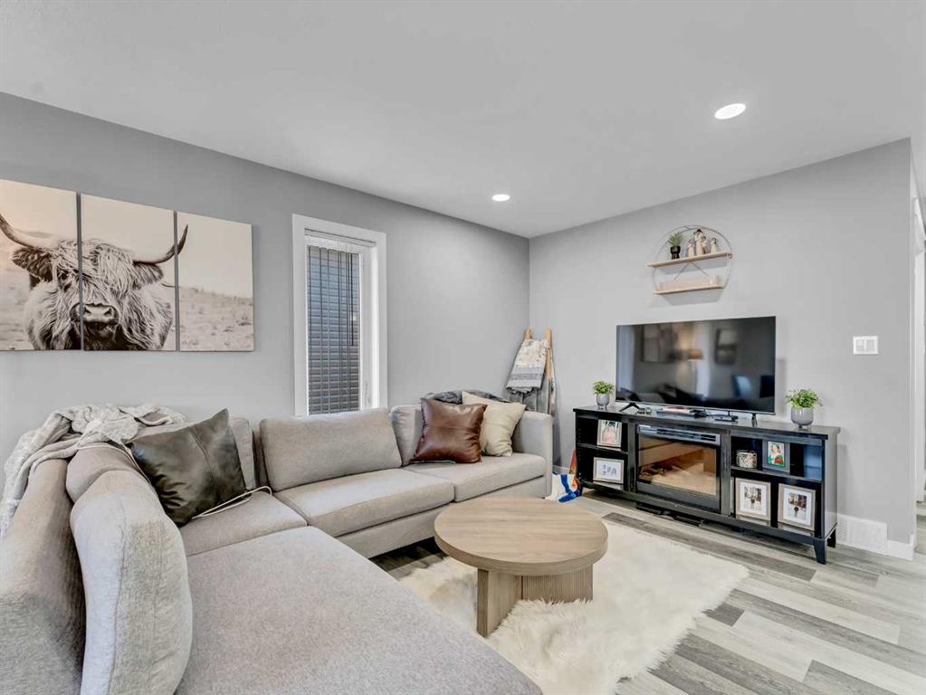 128 Somerside Road SE